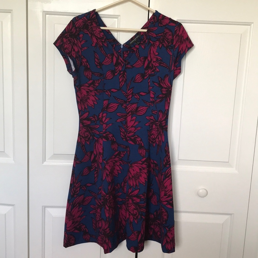 Banana republic dress dark blue with pink flowers